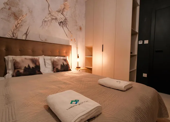 Laguna Beskidow - A28 Premium * זאז'צ'ה